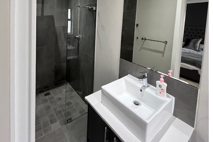 To Let 4 Bedroom Property for Rent in Croydon Olive Estate Western Cape